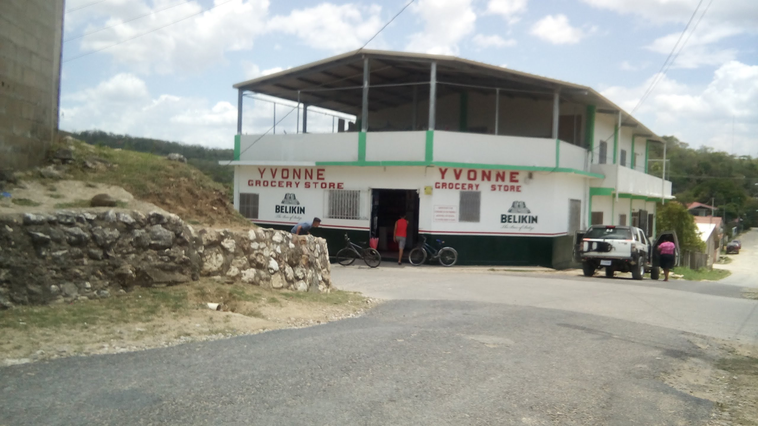Yvonne Grocery Store photo 2
