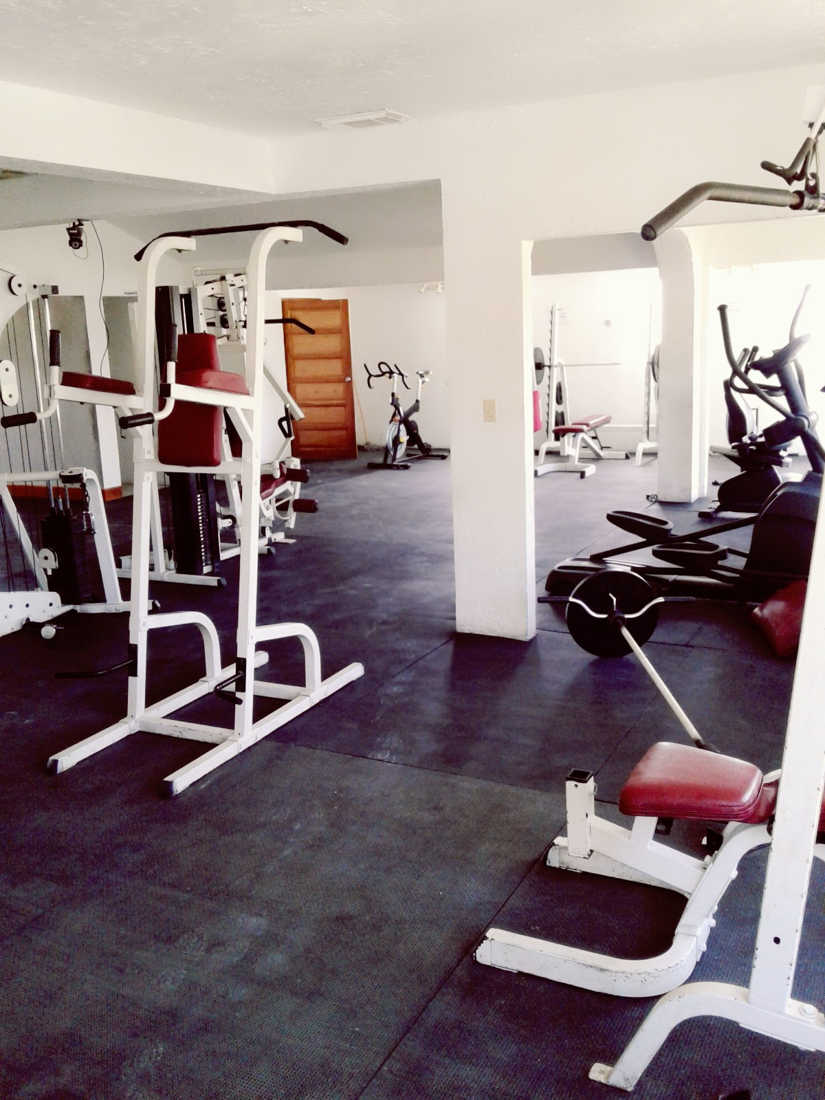 San Pedro Tennis & Fitness Club photo 5