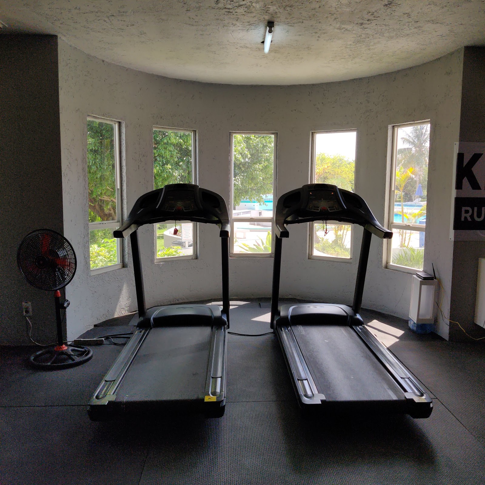San Pedro Tennis & Fitness Club photo 8