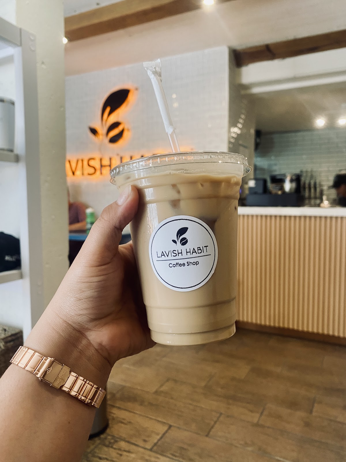 Lavish Habit Café photo 3