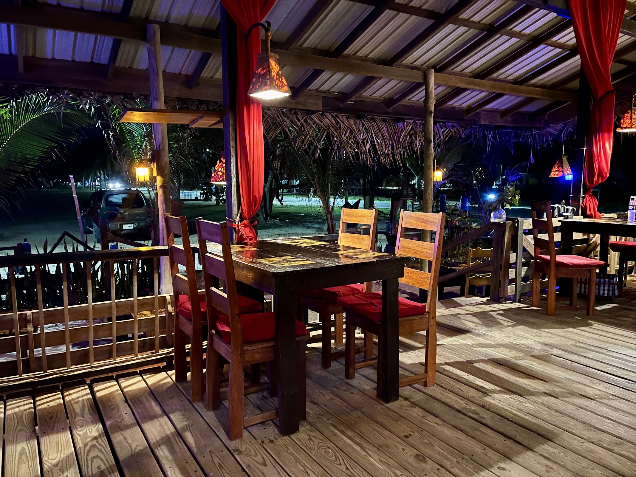 Peer's Place Restaurant and Bar photo 3