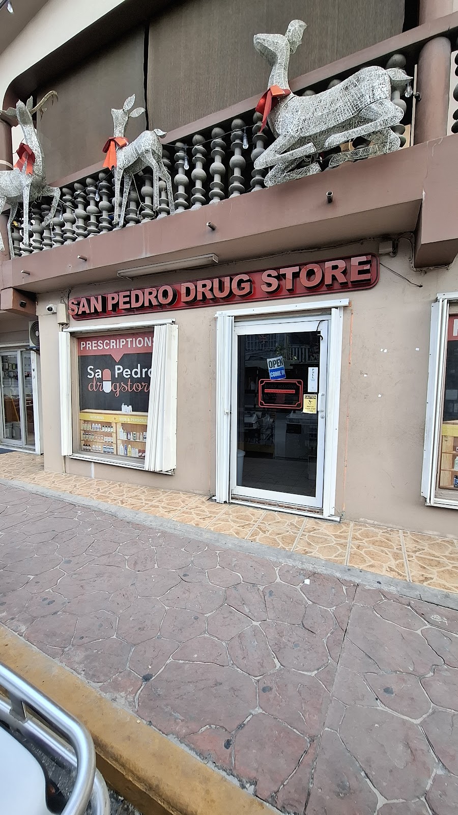 San Pedro Drug Store