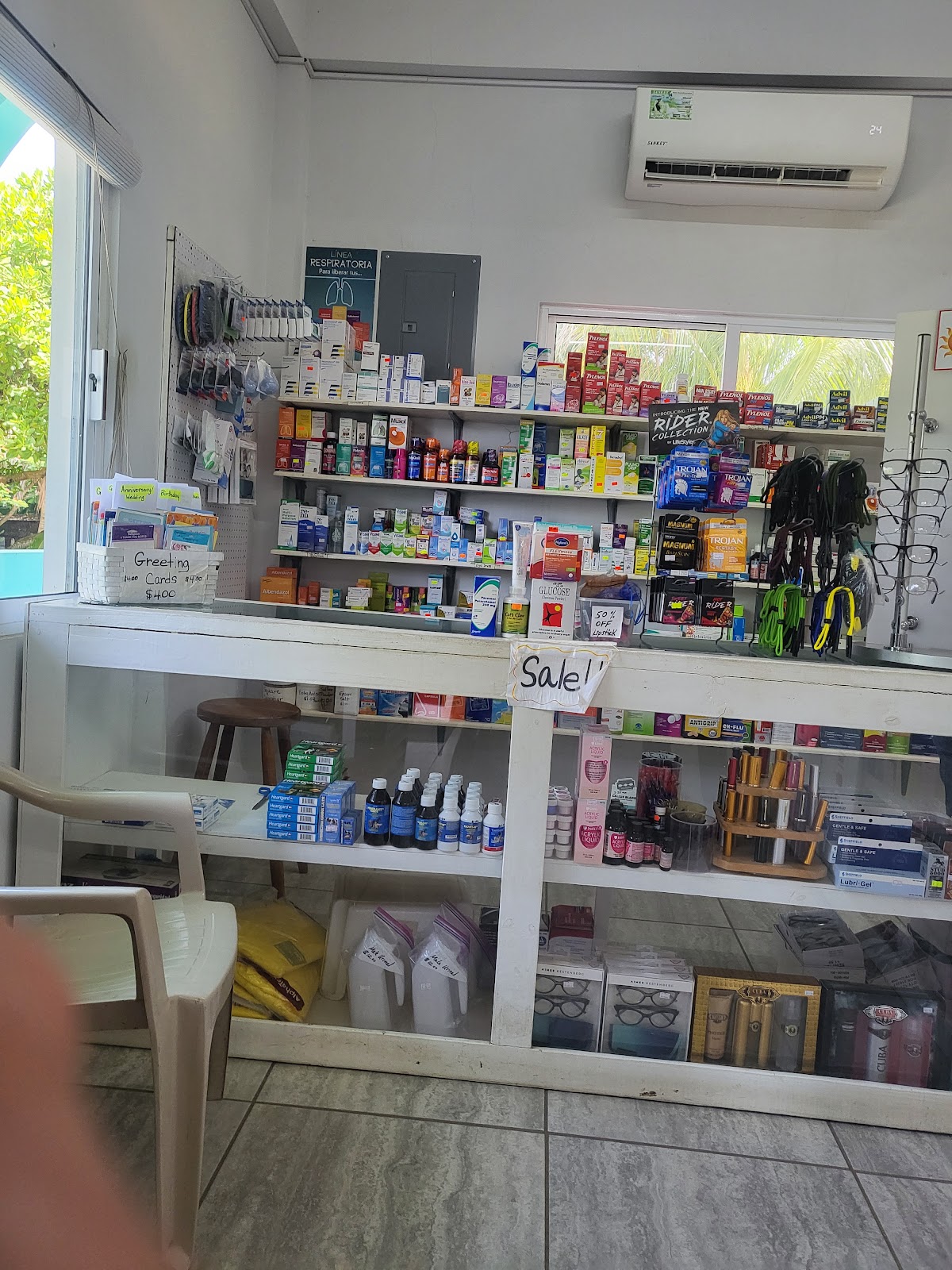 Placencia Pharmacy photo 3