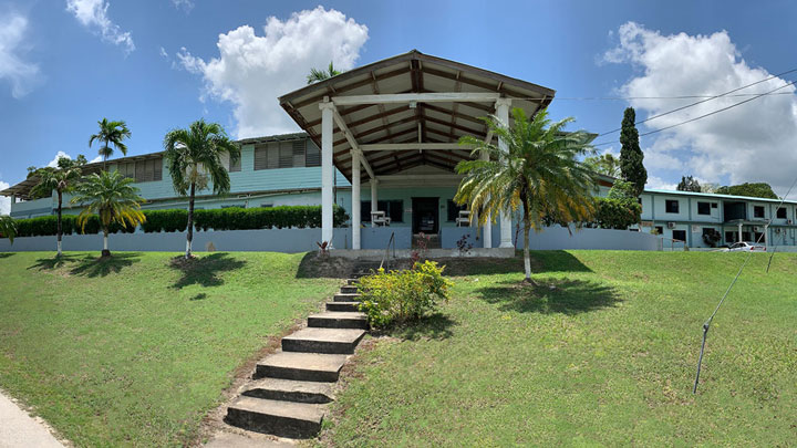La Loma Luz Adventist Hospital