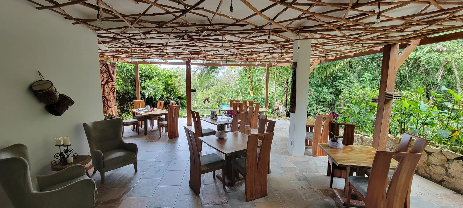 3 Senses - Restaurant and Lounge at Vanilla Hills Lodge
