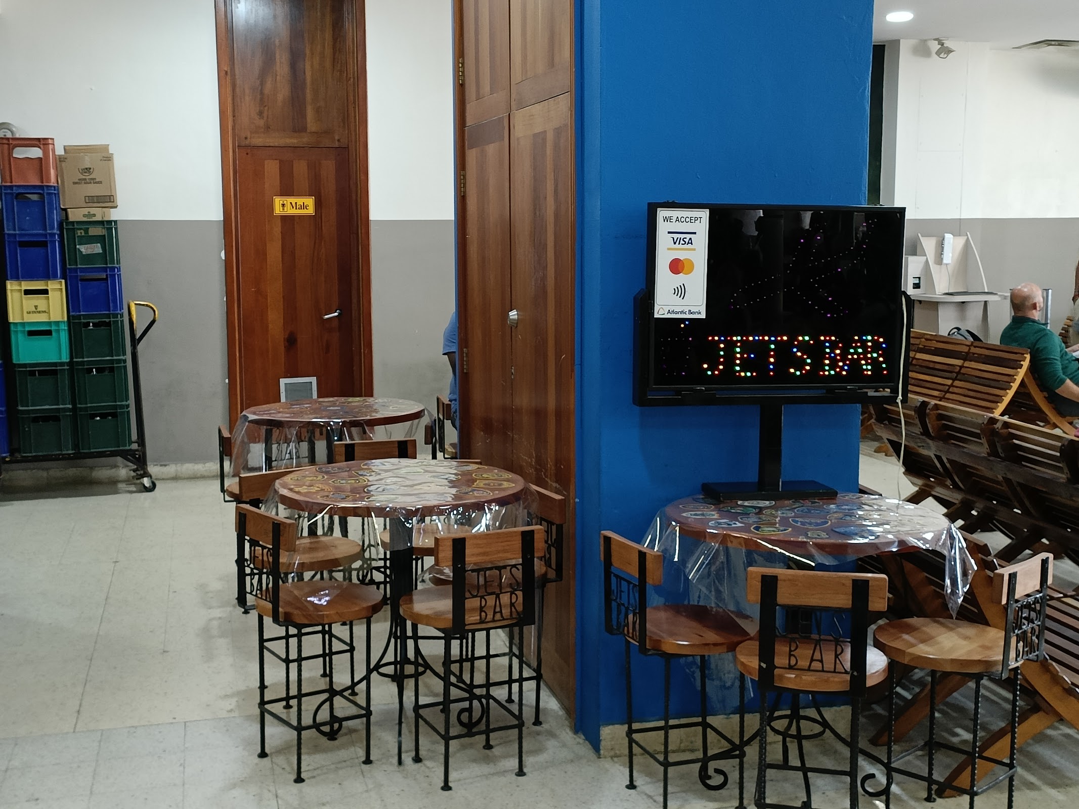 Jet's Bar photo 5