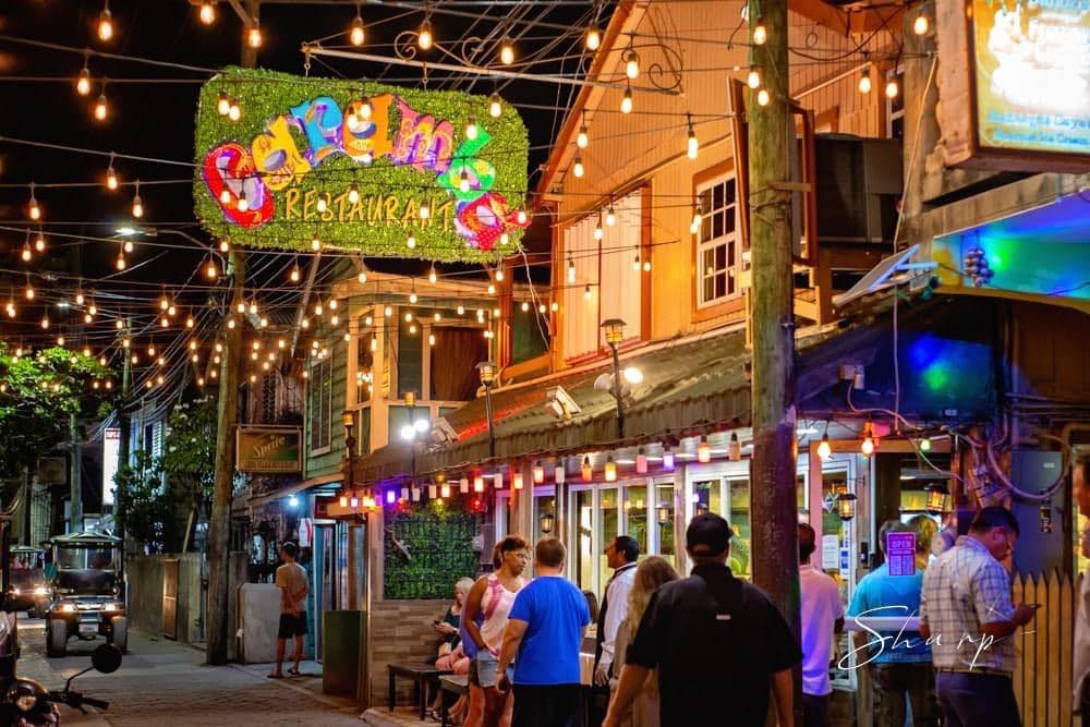 Caramba Restaurant & Bar