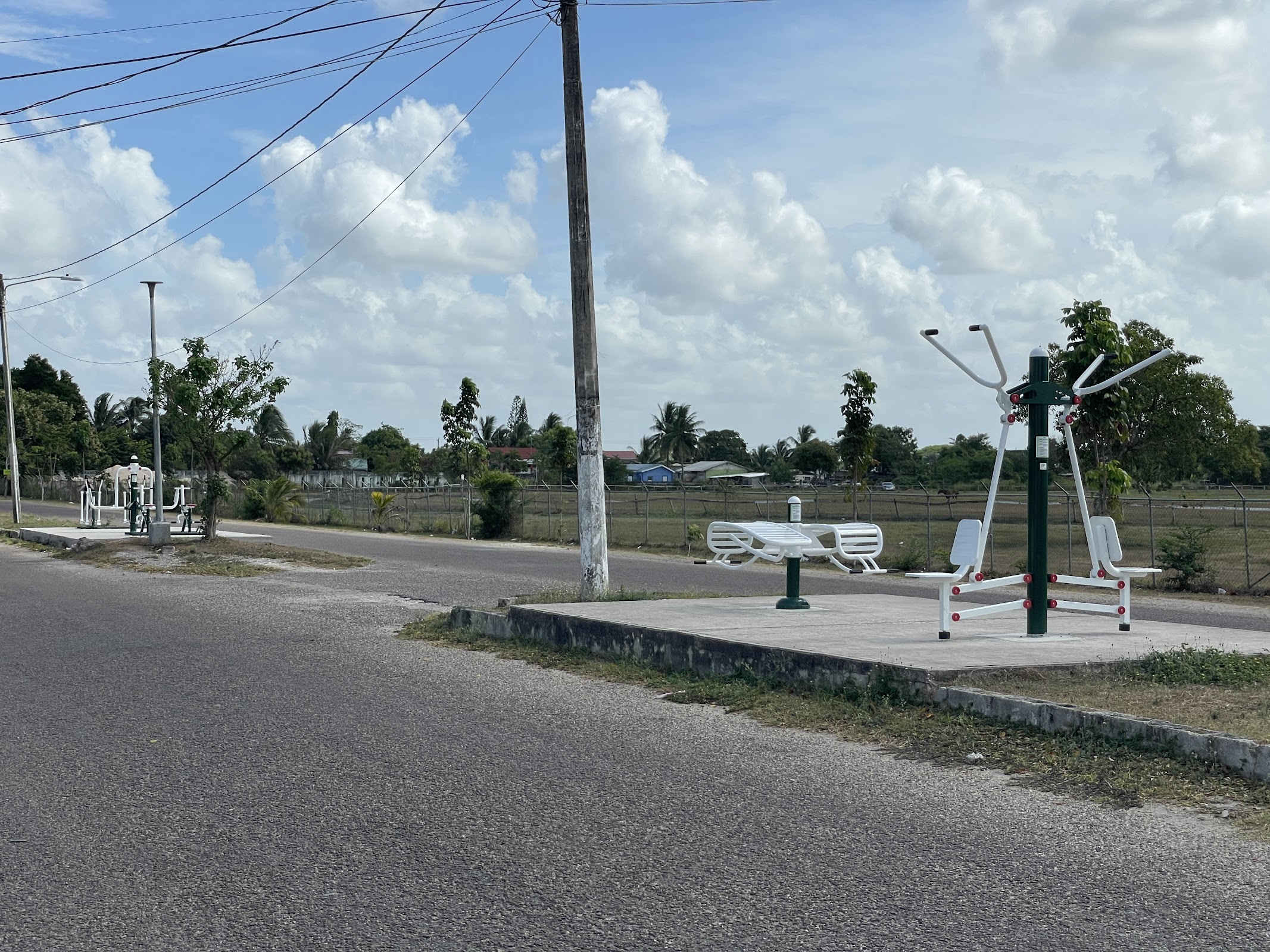 Outdoor Fitness Equipment photo 3