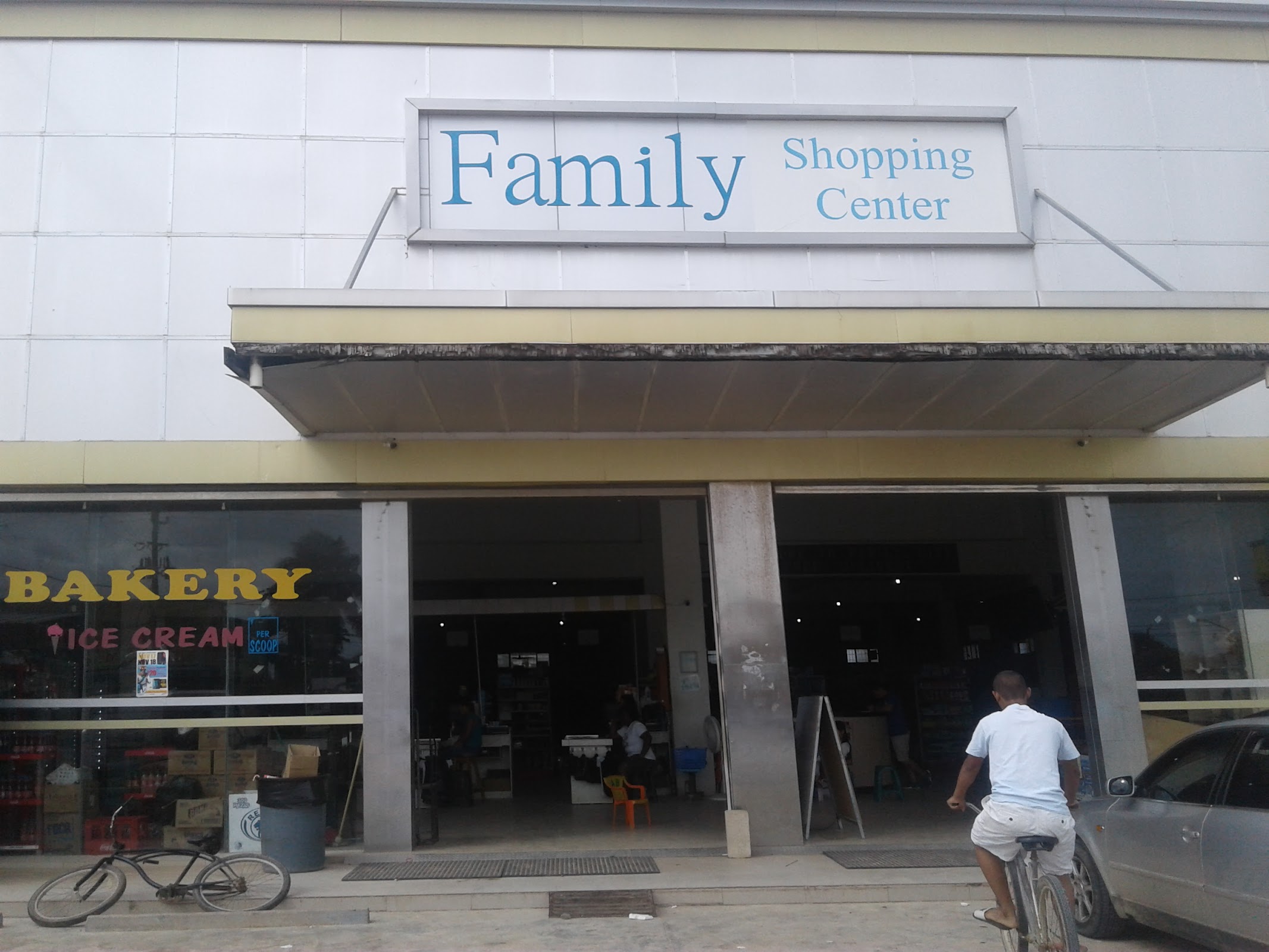 Family Shopping Center photo 7