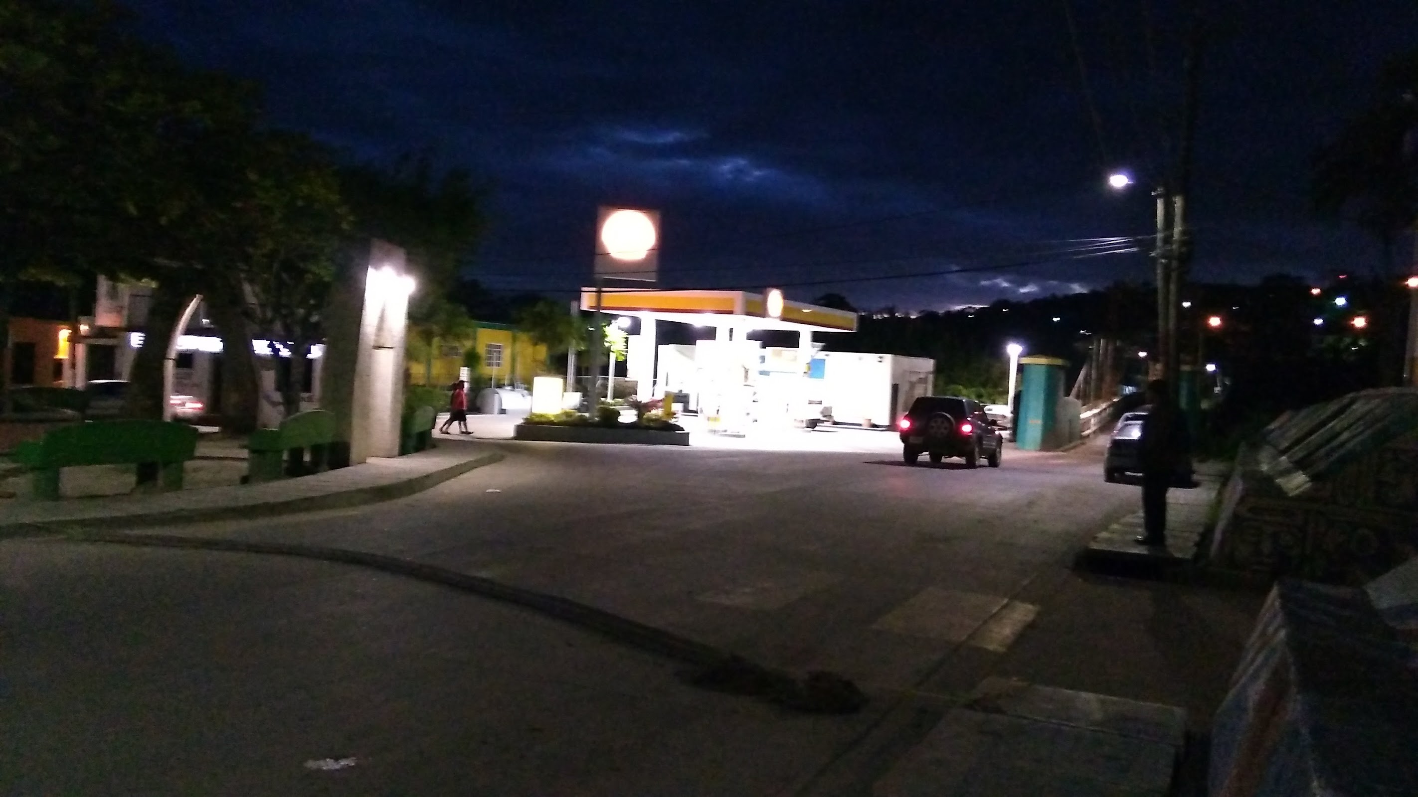 Shell Gas Station photo 8