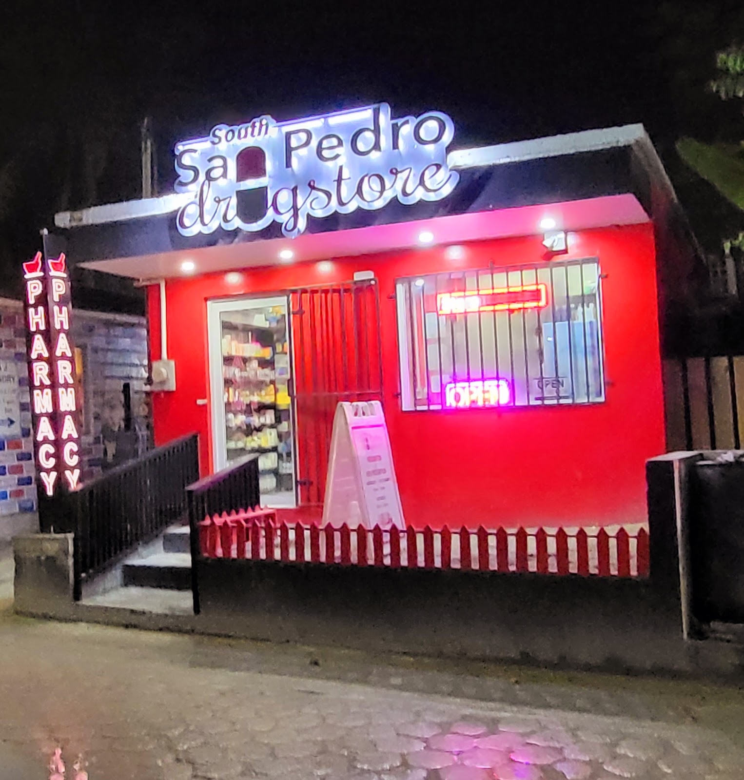 South San Pedro Drugstore photo 3