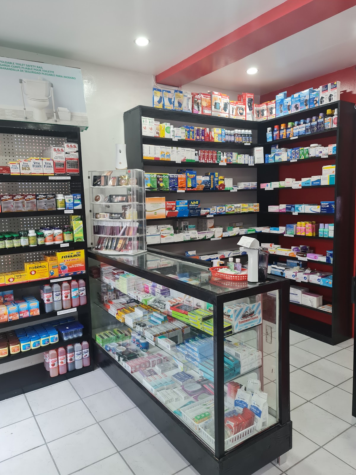 South San Pedro Drugstore photo 2