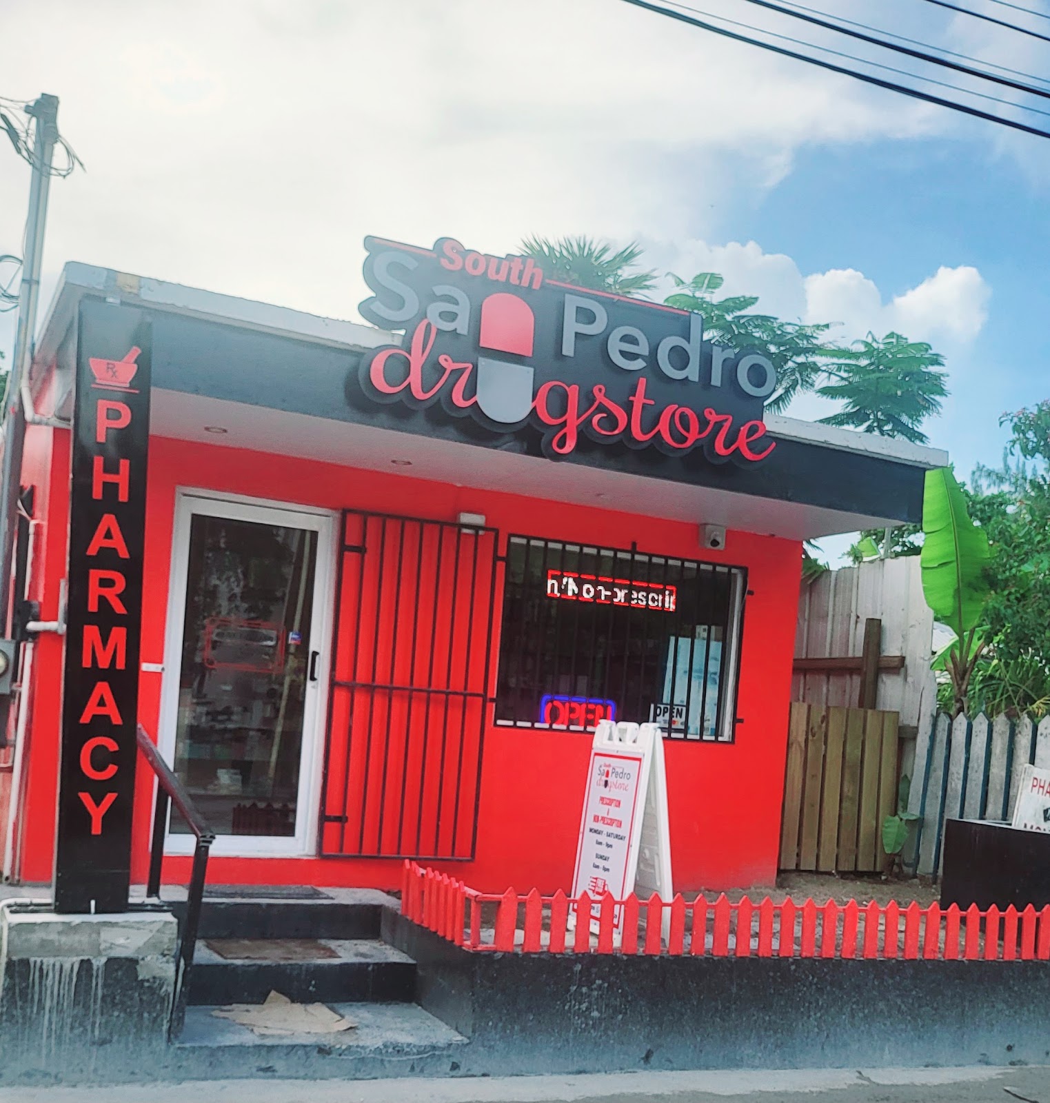 South San Pedro Drugstore photo 5