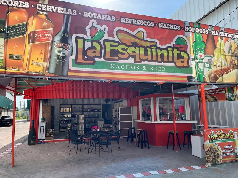 LA ESQUINITA photo 3