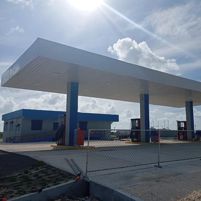 Caribeña North Fuels Gas Station