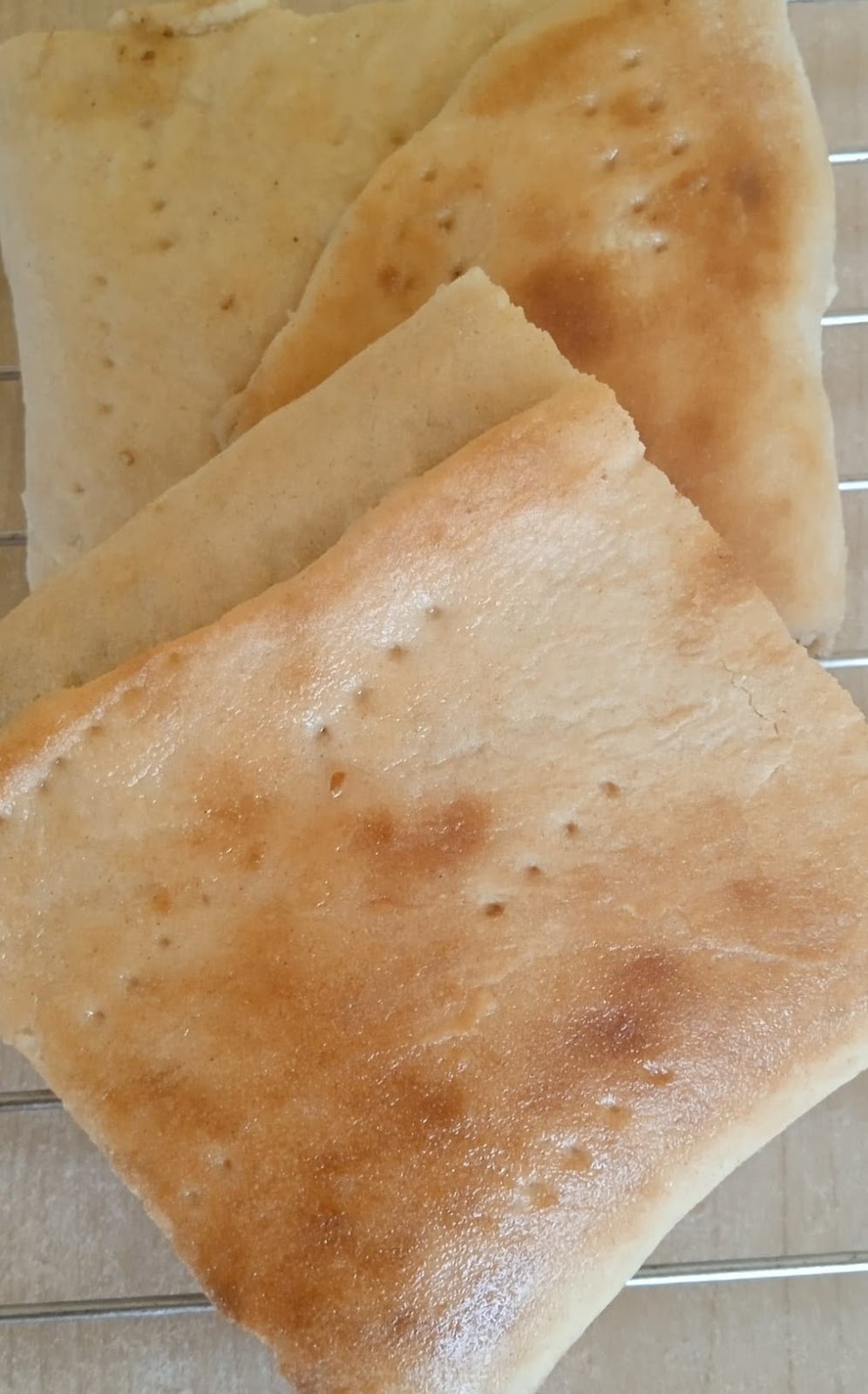 LOAVES photo 4