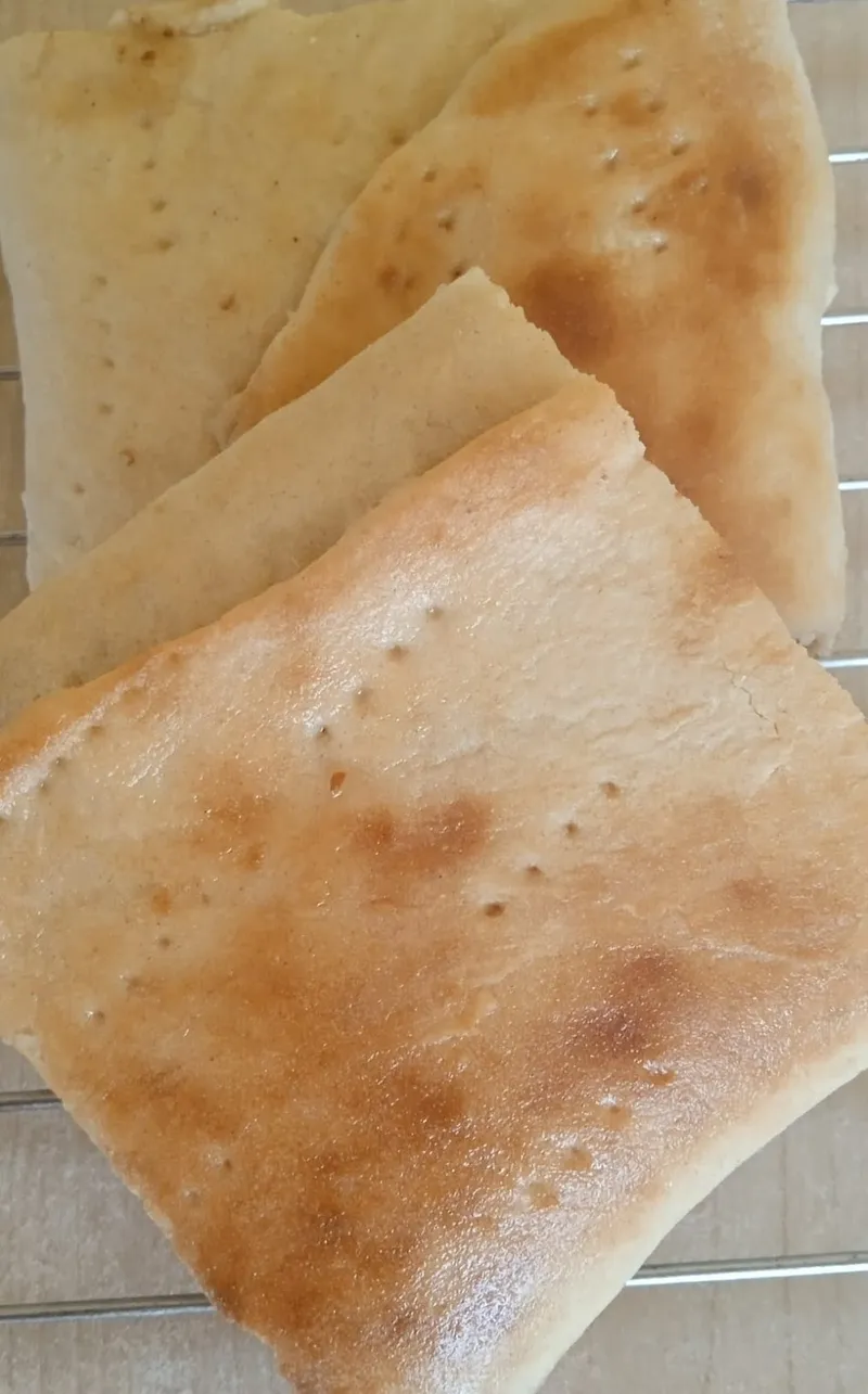 LOAVES photo 4