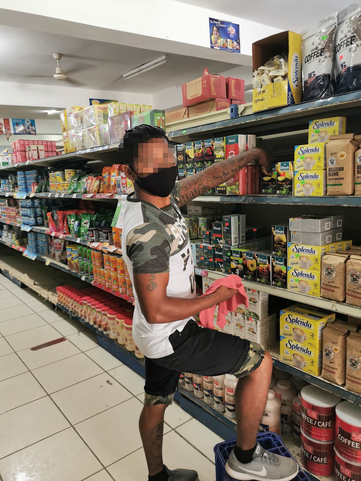 Family Supermarket photo 2