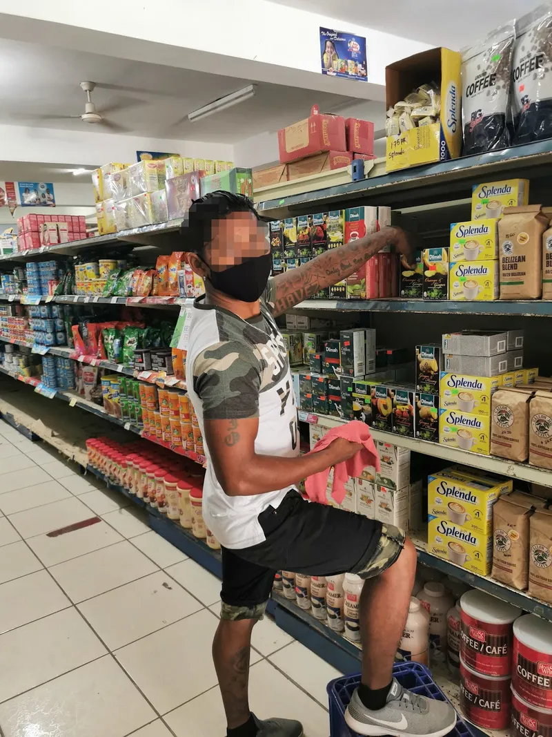 Family Supermarket photo 2