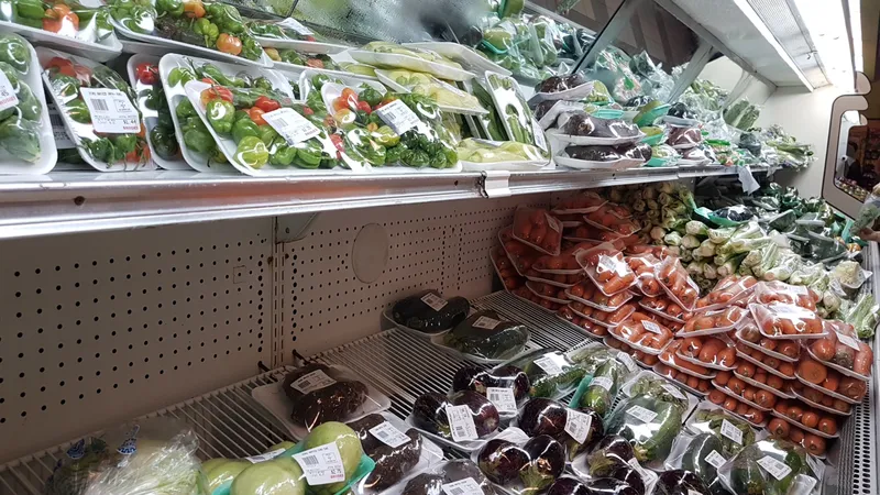 Brodies Supermarket photo 3
