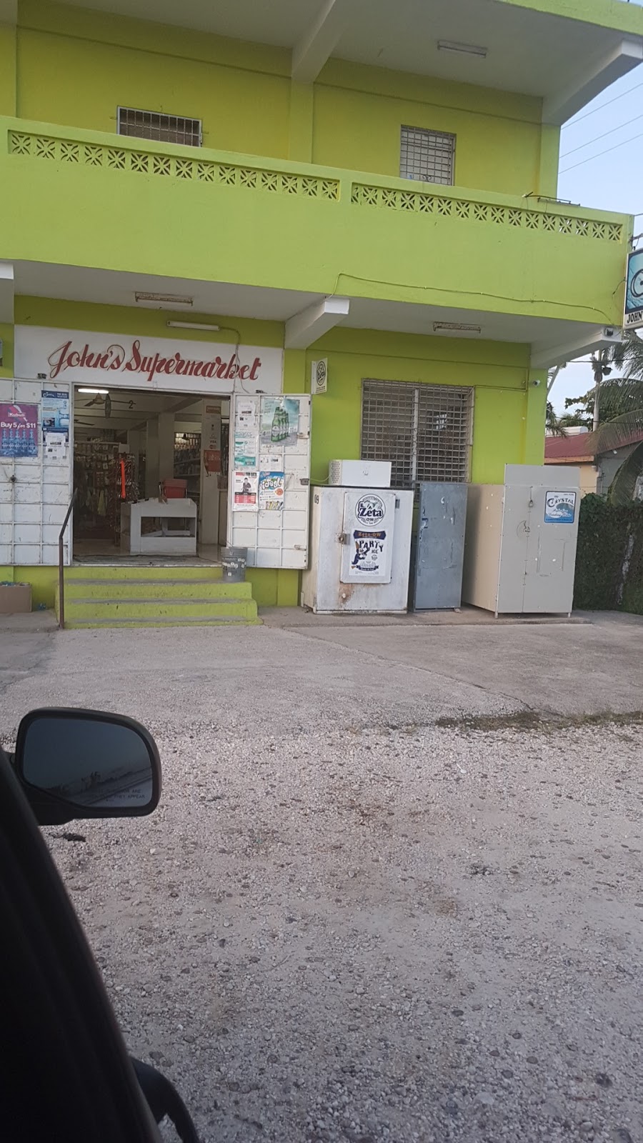 John's Supermarket