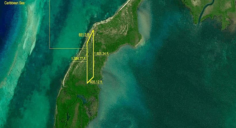 11.263 Acres with 650ft of Beachfront south of Rendezvous Point, Turneffe Atoll