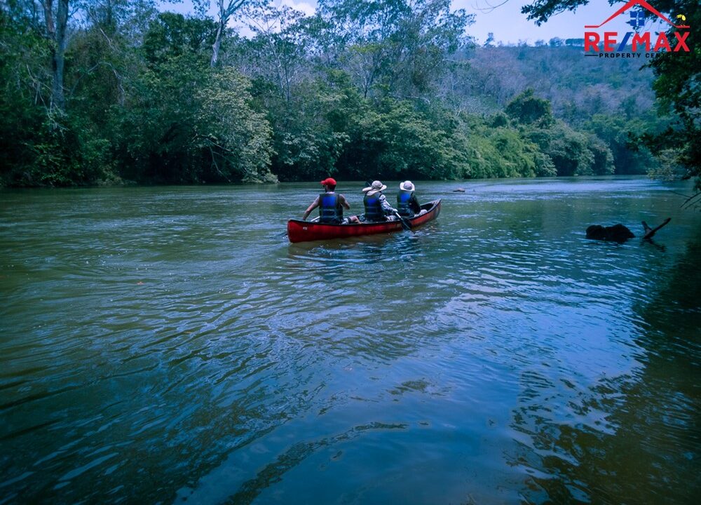 #2534 – AN IMPRESSIVE, RIVERSIDE GATED COMMUNITY NEAR SAN IGNACIO, CAYO DISTRICT.