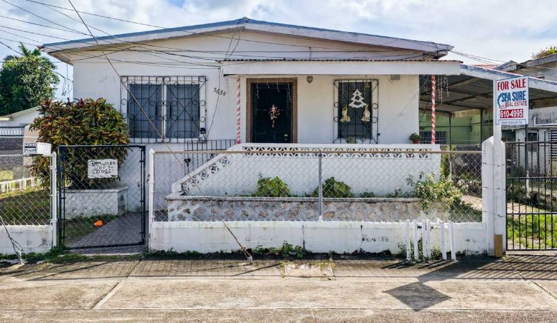 3-Bedroom Bungalow Home on Lizarraga Avenue, Belize City