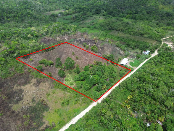 4.6 Acres for Sale in Belmopan – Elevated, Scenic, and Ready to Build