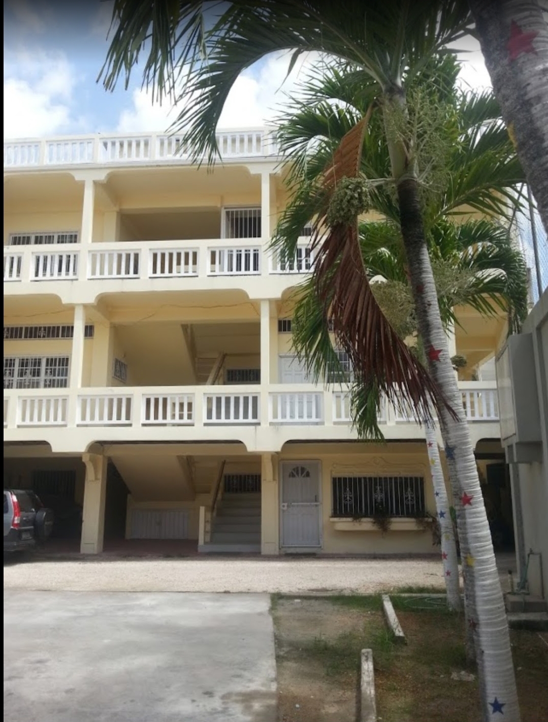 Apartment Building in Belize City FORSALE
