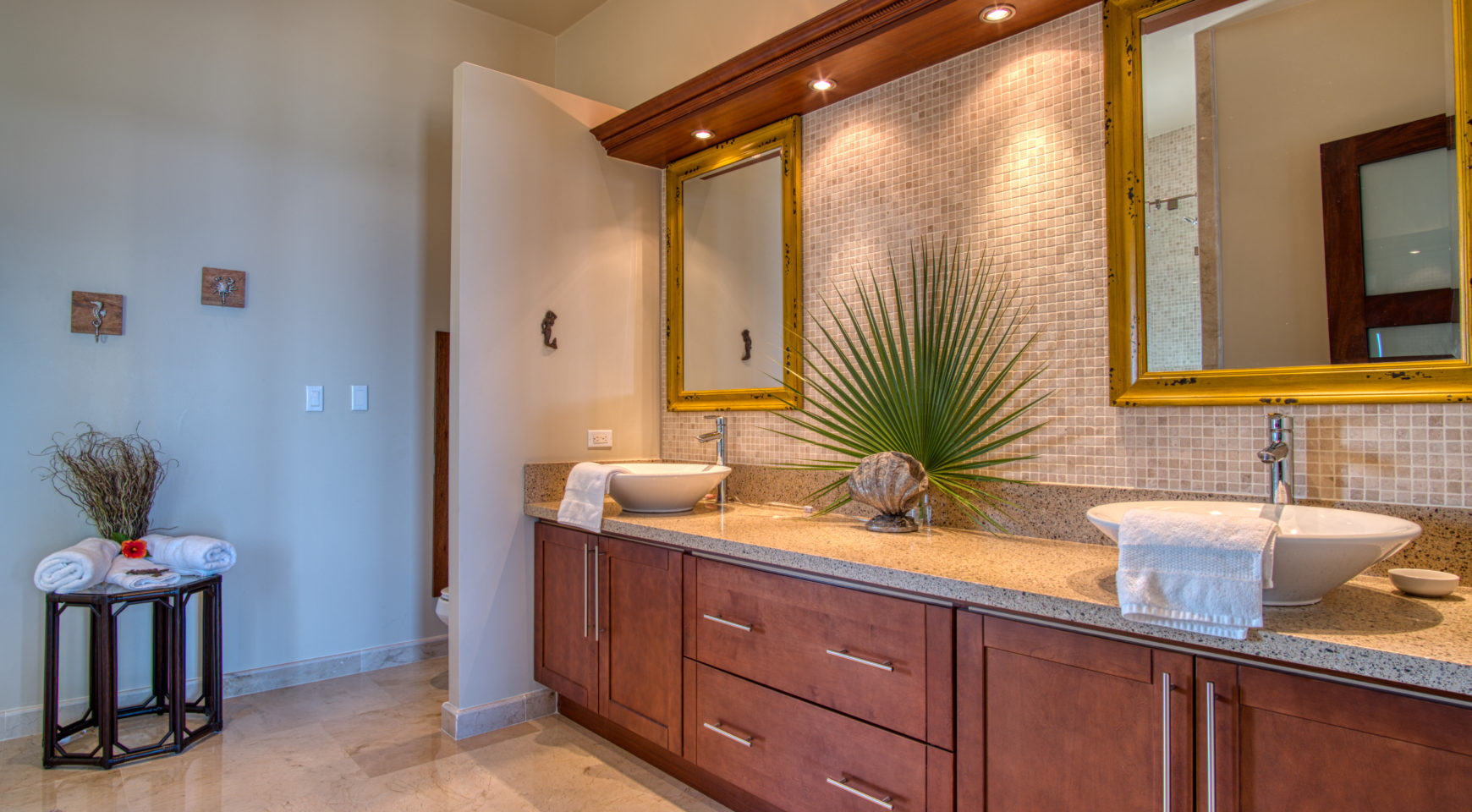 3 Bedroom Oceanfront Condo in Placencia