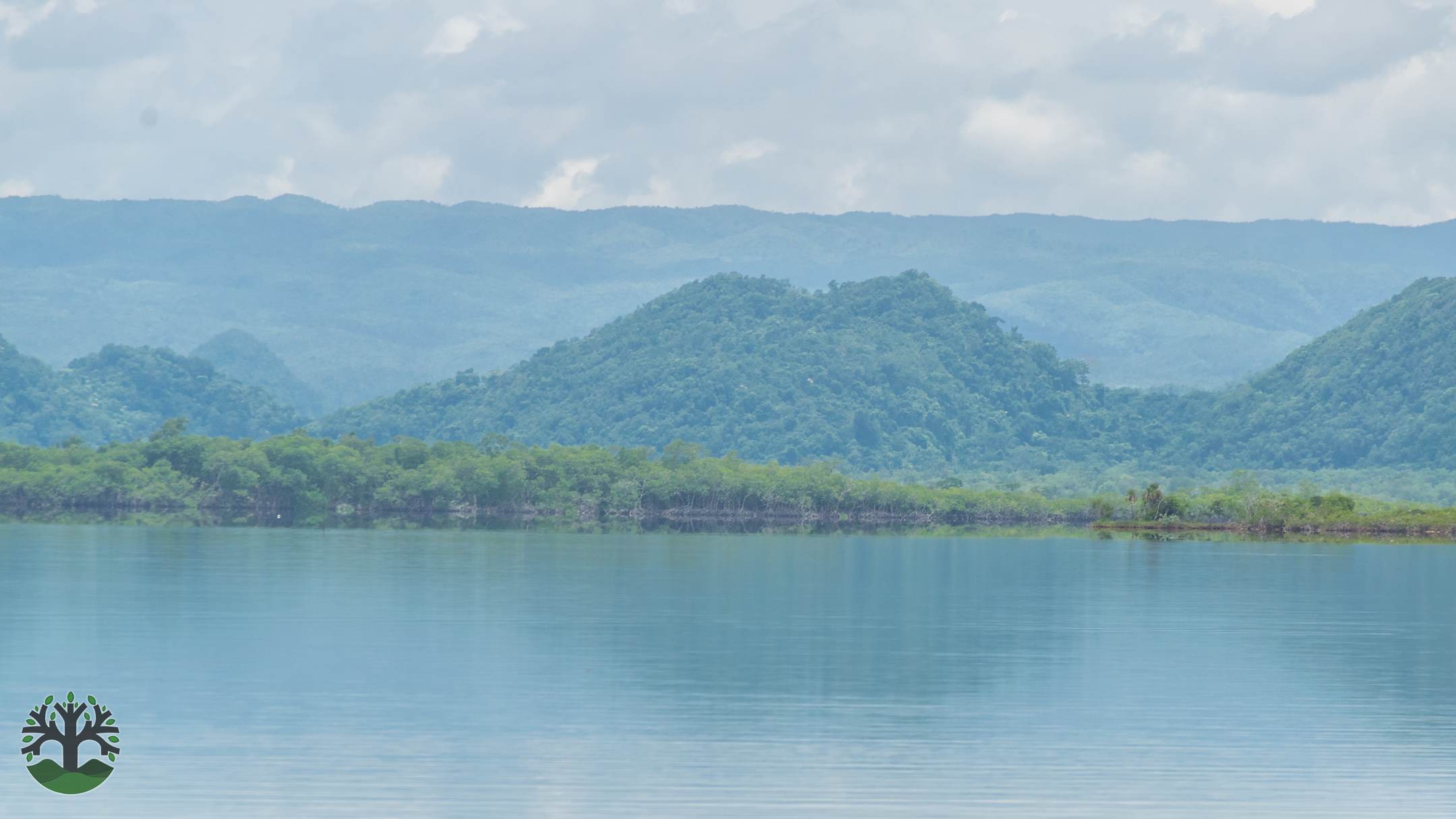 54.8-Acre Western Lagoon Front Parcel In The Belize District