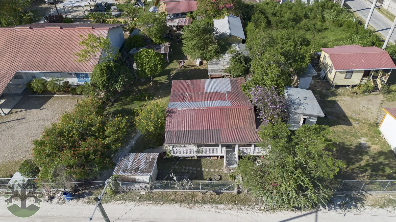 Multi-unit Income Property in the Heart of Santa Elena!