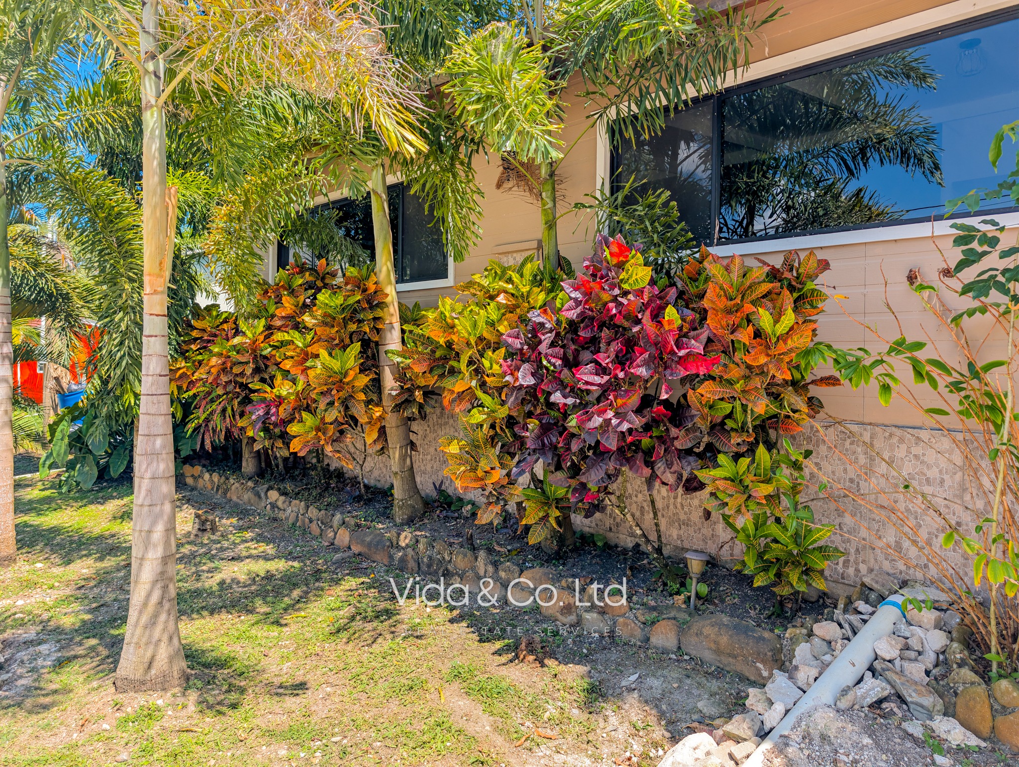 Modern 3 Bedroom Home For Sale in Santa Elena, Cayo