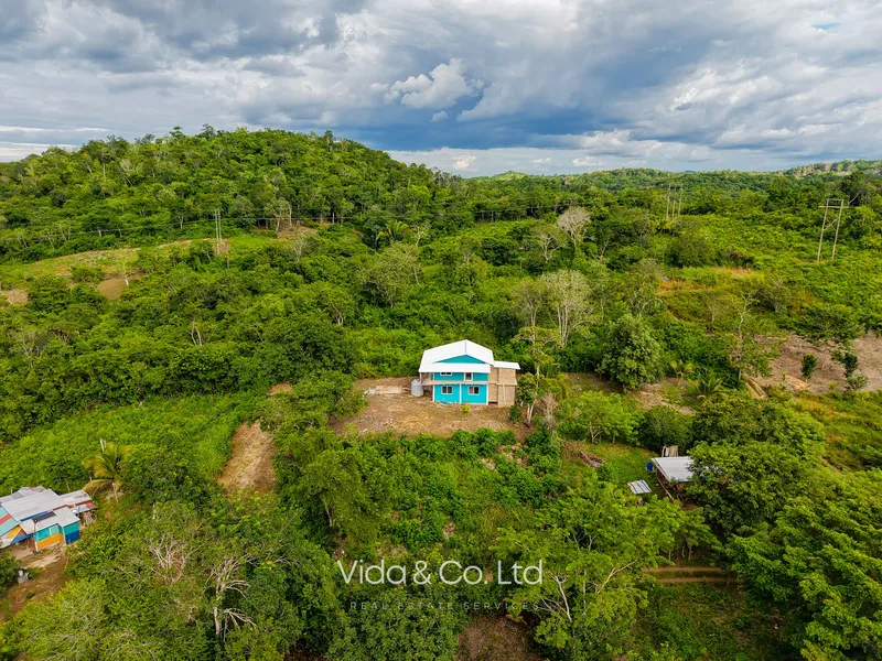 Home for sale with Xunantunich Views in San Jose Succotz, Belize