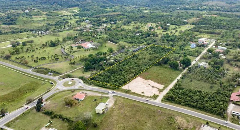 6 Acre Commercial Property - High Visibility at the entrance to the Capital City