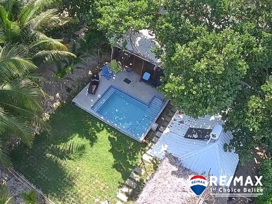B4168 – Beachfront Maya Beach