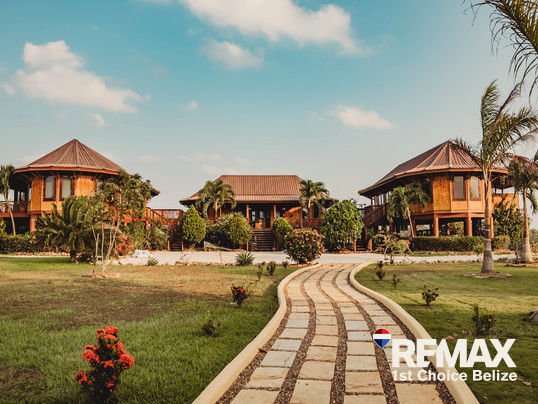 H2421 - Bamboo Dream Home - Red Rock