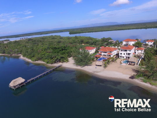 HL - F3329 - Beachfront Investment Opportunity