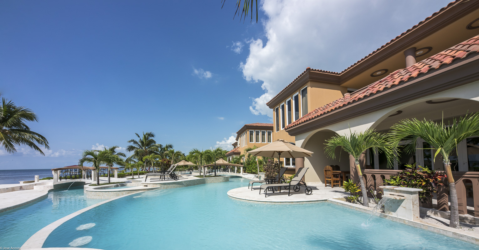 Luxury Beachfront Villa in Ambergris Caye Belize | Villa 5 at Belizean Cove