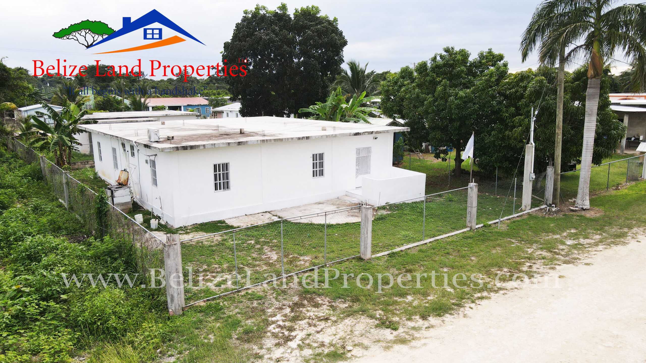 COROZAL HOME FOR SALE CZ73! PRICE REDUCED!
