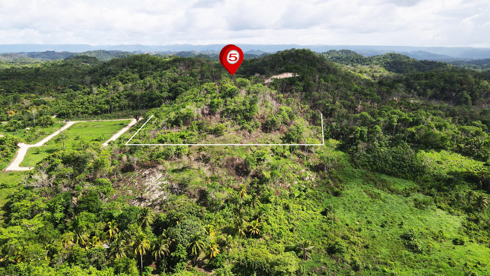 5.01 Acre Hilltop in Belmopan