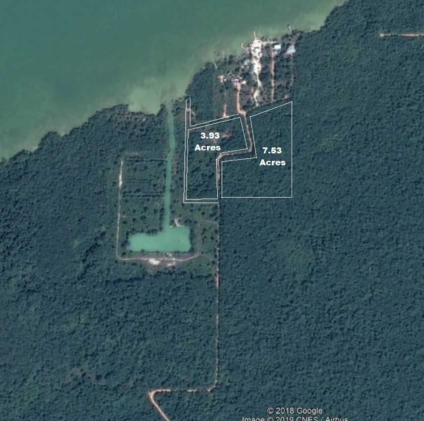 CZ66: 3.93 ACRES SEA VIEW IN CERROS PENINSULA, COROZAL!