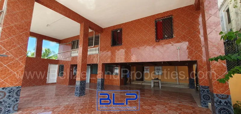 22 Room Commercial Building in Belize City - Image 4