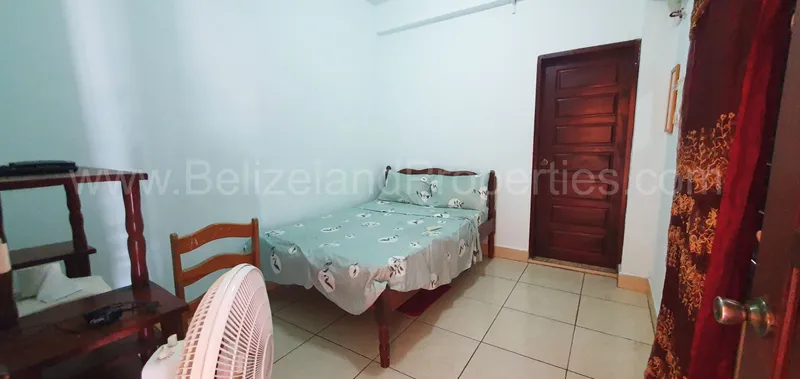 22 Room Commercial Building in Belize City - Image 13