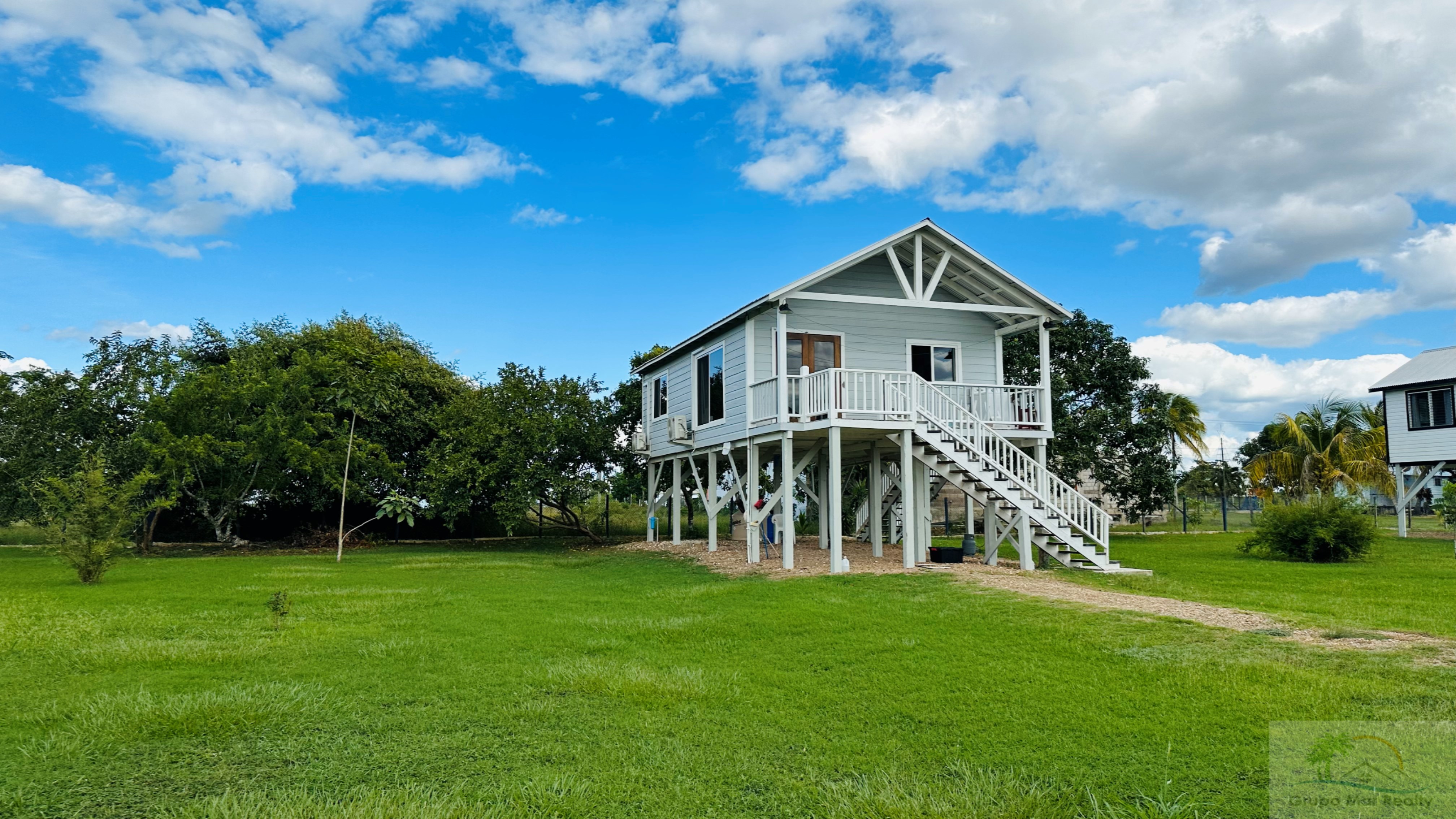 2 BR Rental Near Spanish Lookout