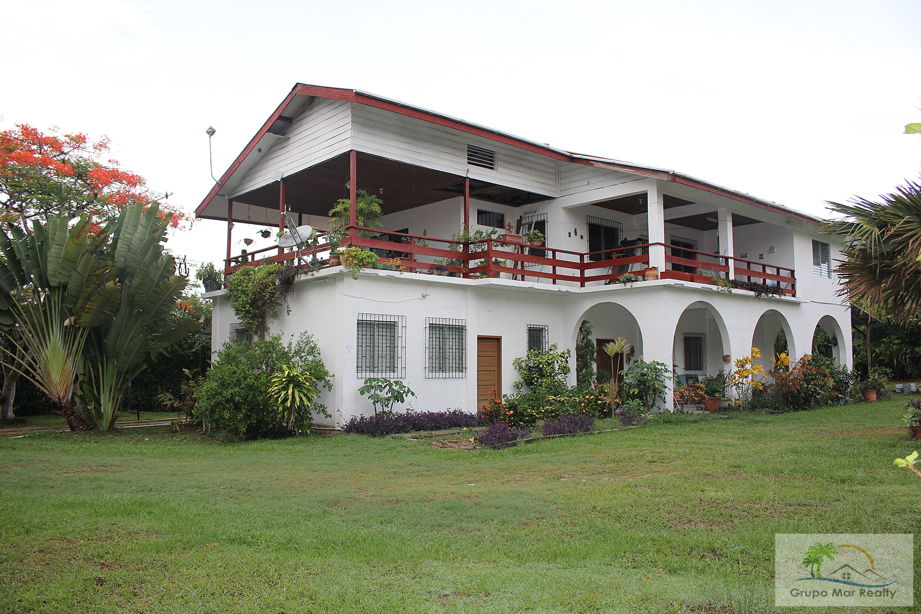 Belize 2 Storey Home with Guesthouse on 5 Acres