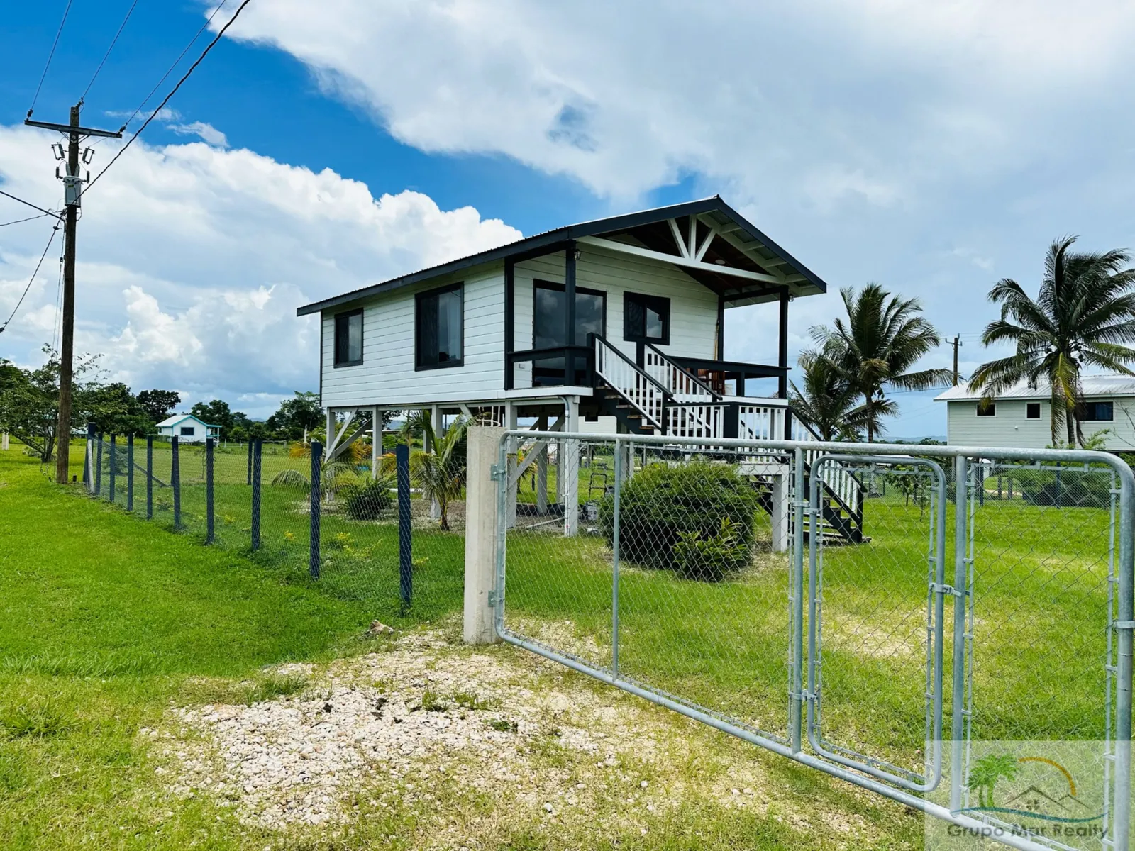 Belize Hardwood Home For Rent
