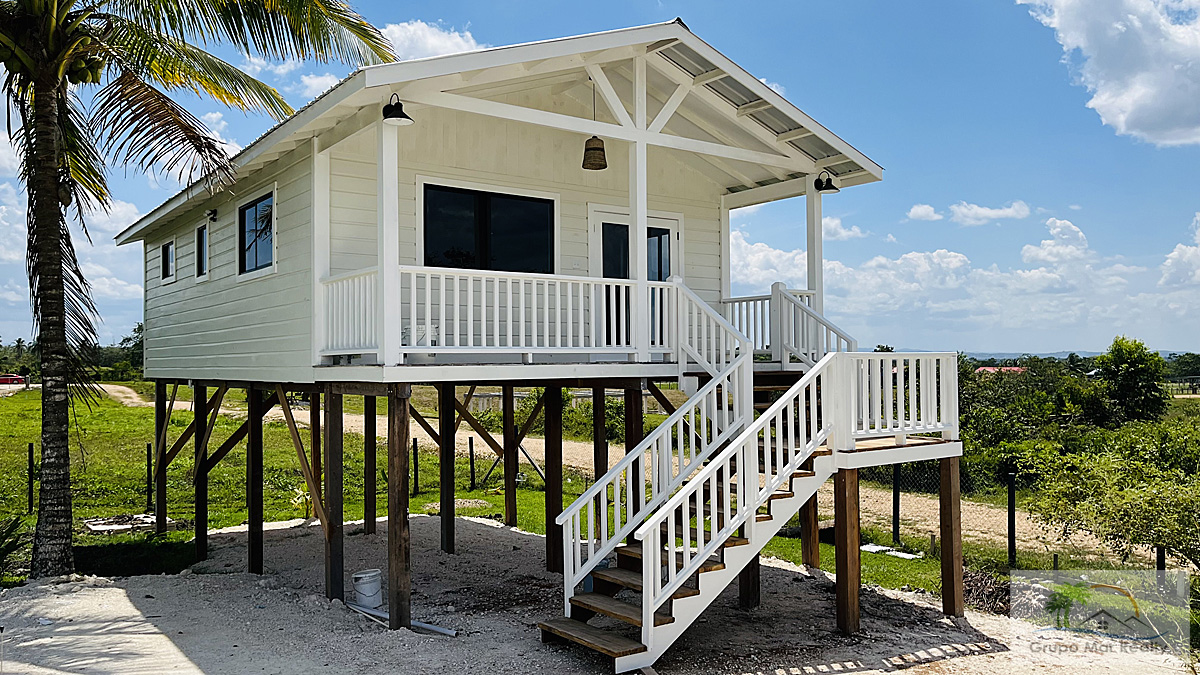 Belize Home For Rent 1 BR 1.5 BA