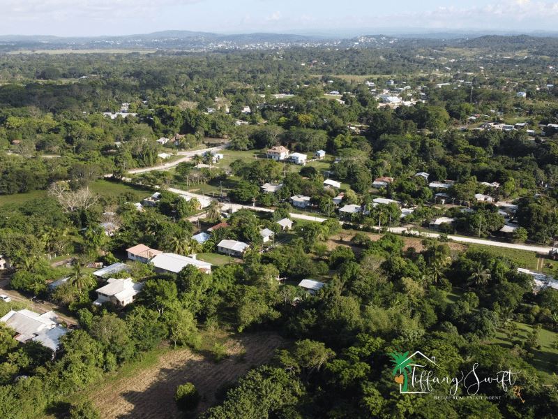 #4223 – Hilltop Lots with Stunning Views in Quaint Village – Bullet Tree Falls, Cayo, Belize